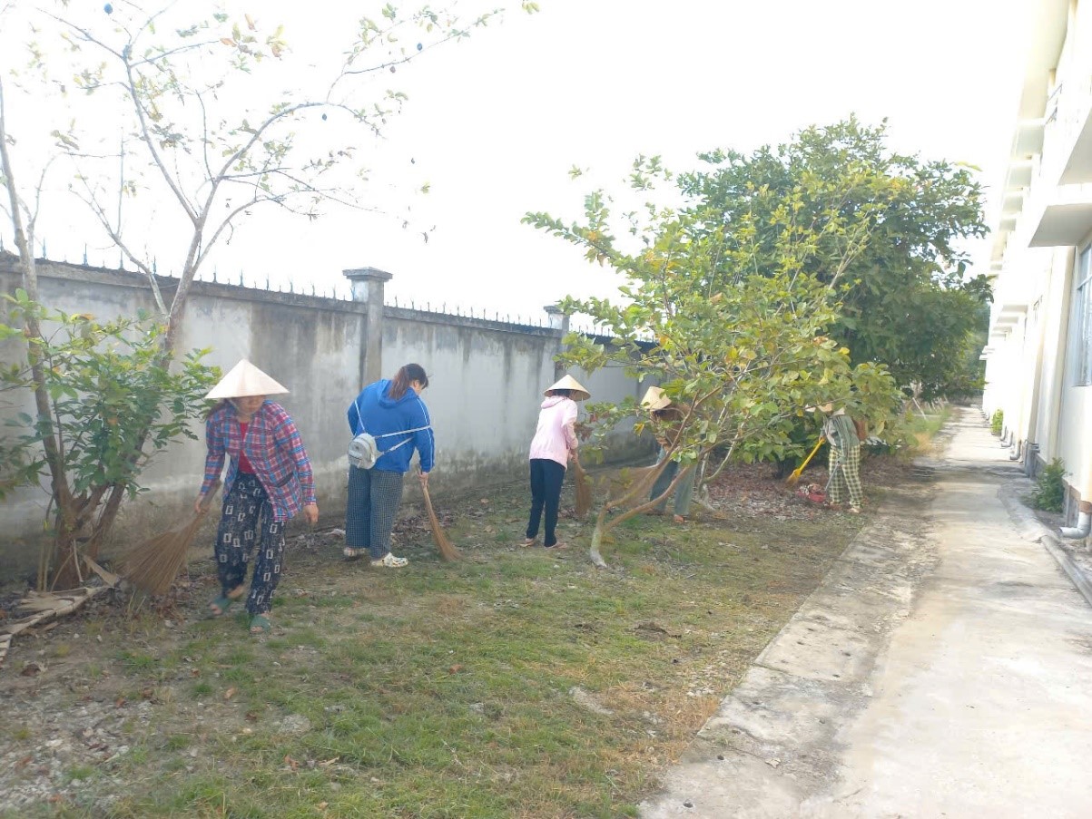 CHUNG TAY GÌN GIỮ MÔI TRƯỜNG XANH – SẠCH - ĐẸP ĐÓN XUÂN 2026 CỦA TRƯỜNG MẦM NON LONG BÌNH